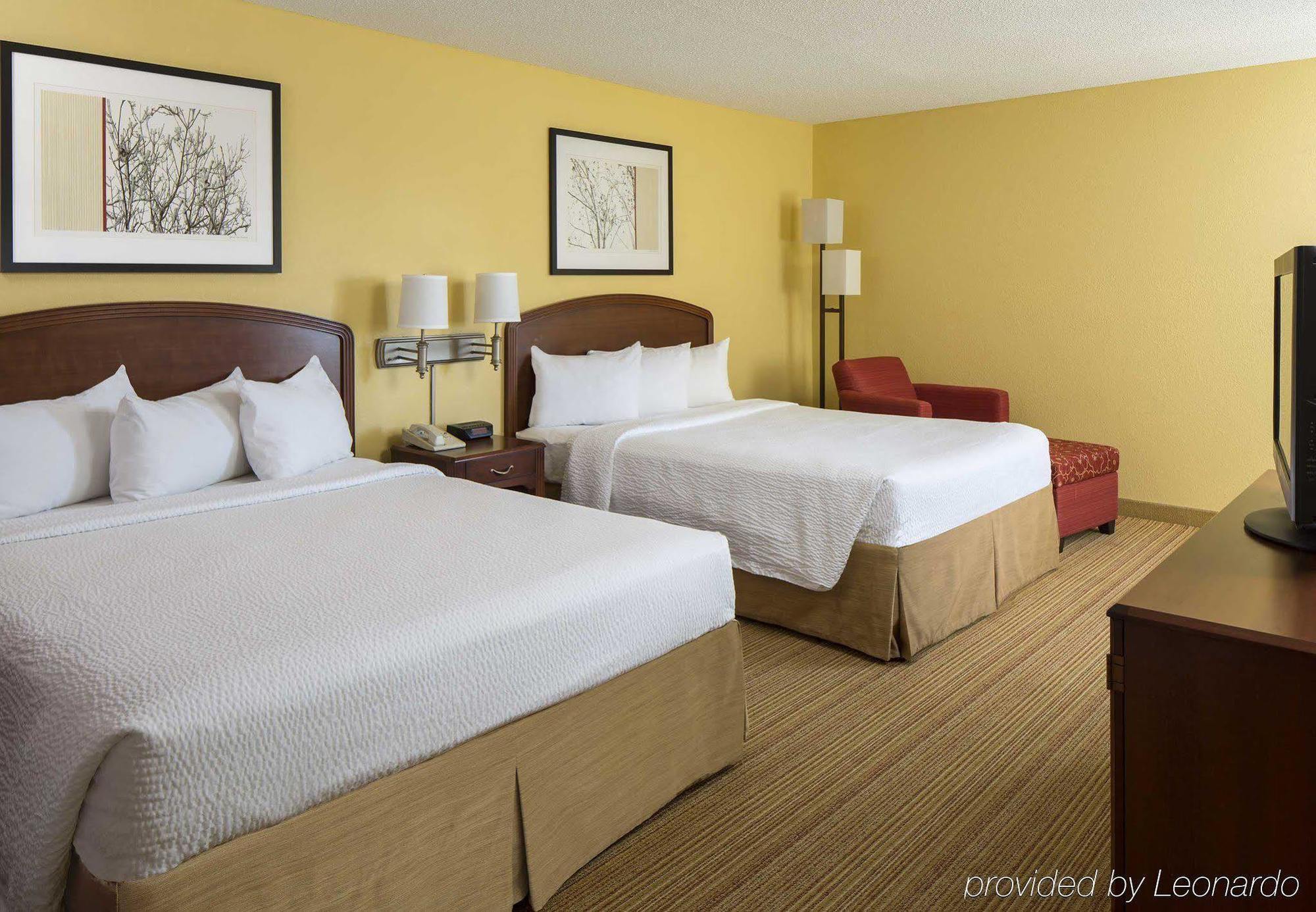 Courtyard By Marriott Daytona Beach Speedway/Airport Екстериор снимка